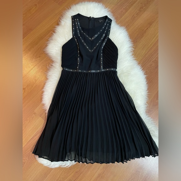 GUESS Biker Style Black Dress - Picture 1 of 5